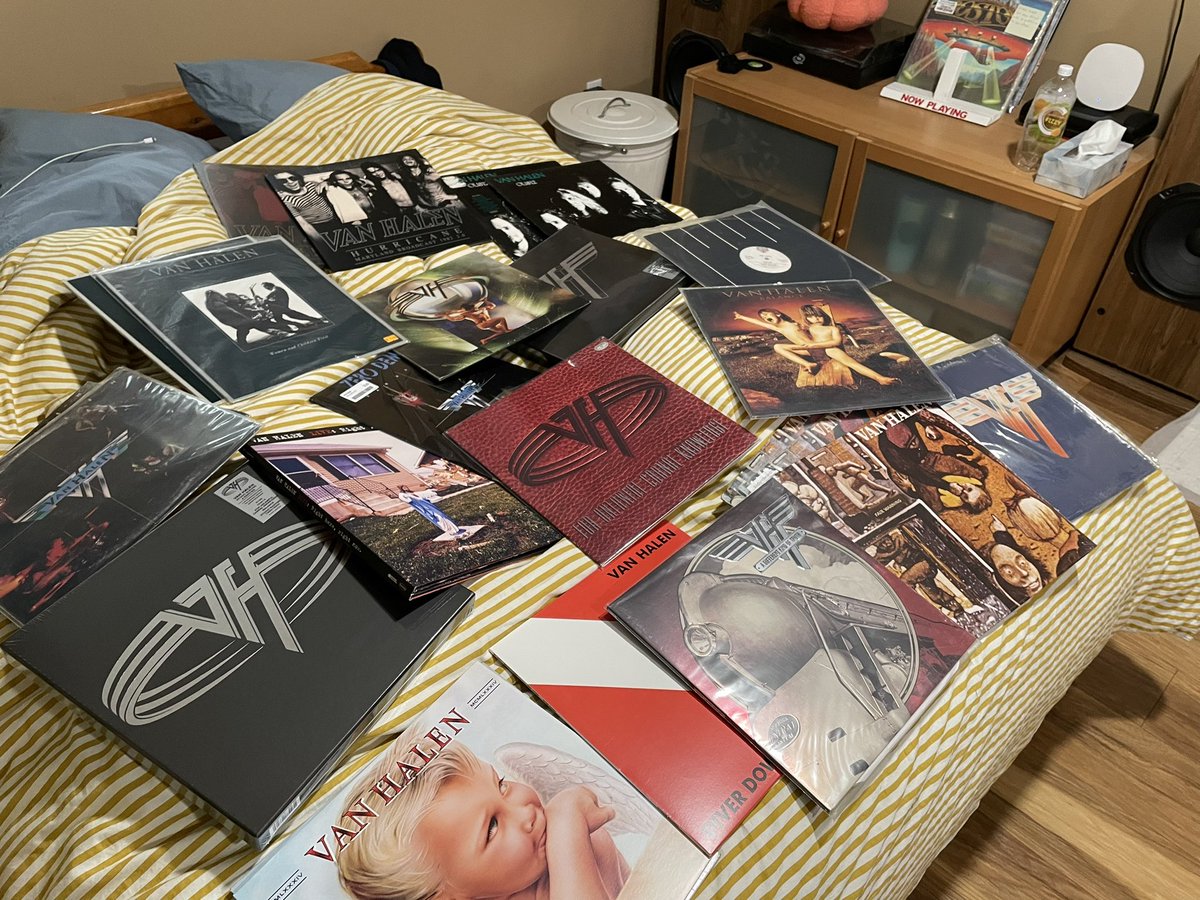 MartyInVancity's tweet image. I do not have a problem….you have a problem if you think I have a problem and it finally got delivered #CollectionII #OnlyAfewDoubles