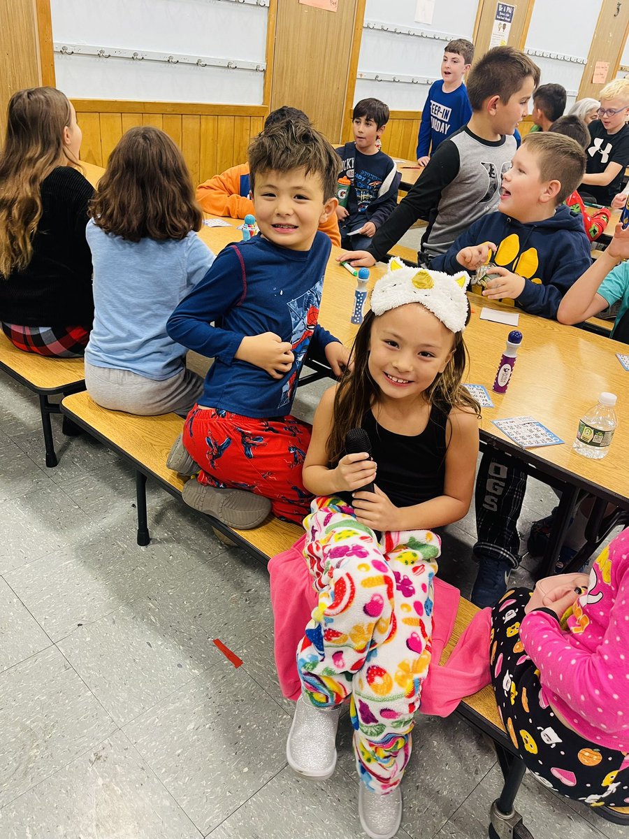 Miss Duffy tweet media