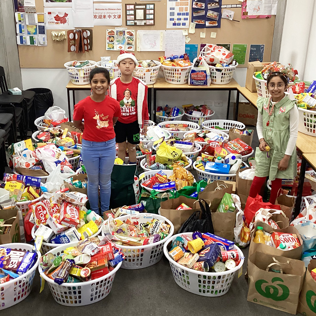 TheKnoxSchool's tweet photo. Wow. Thank you to our generous community for donating all these goodies today which we will use to fill hampers to give to the Salvation Army.  There are many who are struggling, and you will help put a smile on their faces this Christmas. #theknoxschoolaustralia #givingtree2023 https://t.co/yDEYq2QEIe