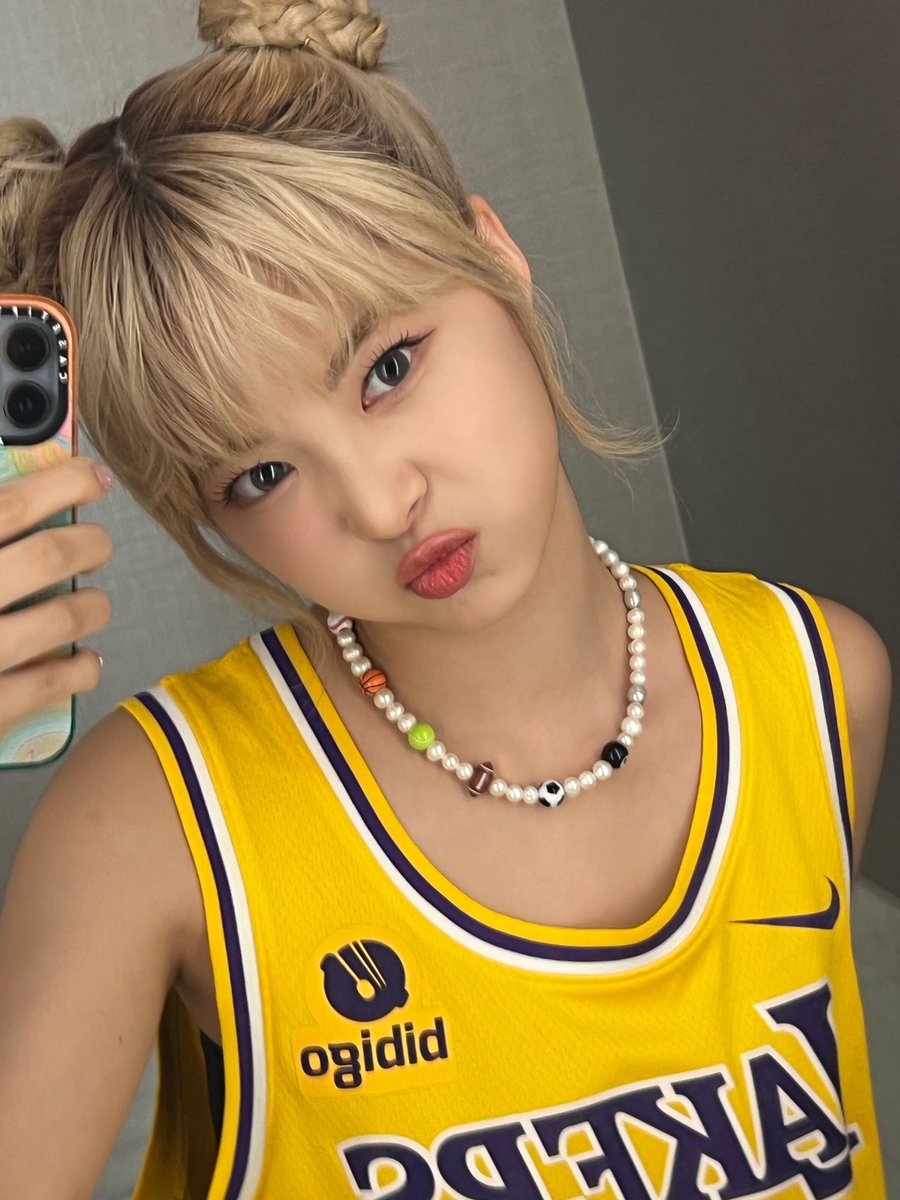 eunchae tweet media