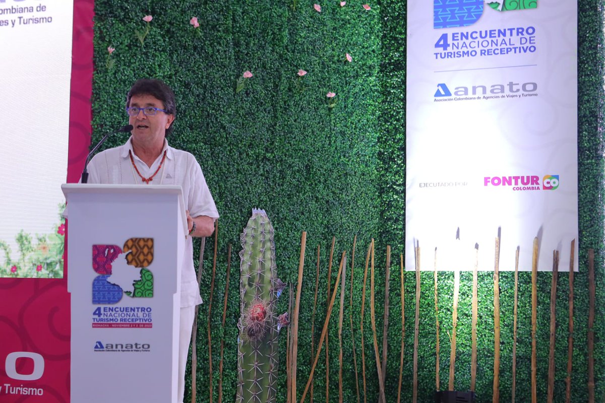 #ReceptivoANATO2023 | Andrés Delgado, presidente de <a href="/AnatoCaribe/">ANATO Capítulo Caribe</a> se refirió a la importancia de realizar el evento en Riohacha, La Guajira y le agradeció a la presidente ejecutiva de ANATO, <a href="/PaulaCortesC/">Paula Cortés Calle</a>, a la Junta Directiva Nacional de ANATO, al equipo y participantes.