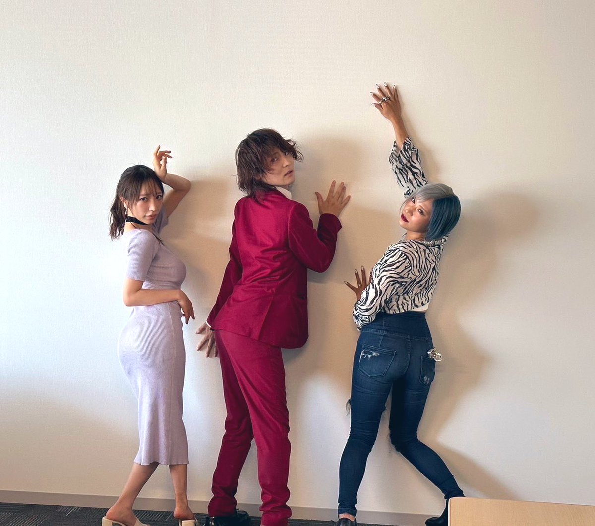 ただいま発売中の
【TVBros.】様
連載『清水あいりにツッコミたい!』

ゲストは
ぱーてぃーちゃん👼🏻👏🏻🤍
前編が掲載されています。
皆様ぜひチェックしてください！

TV Bros. 2023年12月号コミックアワード号 https://t.co/pcUh3I4ypU
#TVBros
#ぱーてぃーちゃん　
#清水あいりにツッコミたい https://t.co/0PMkgo6oxO