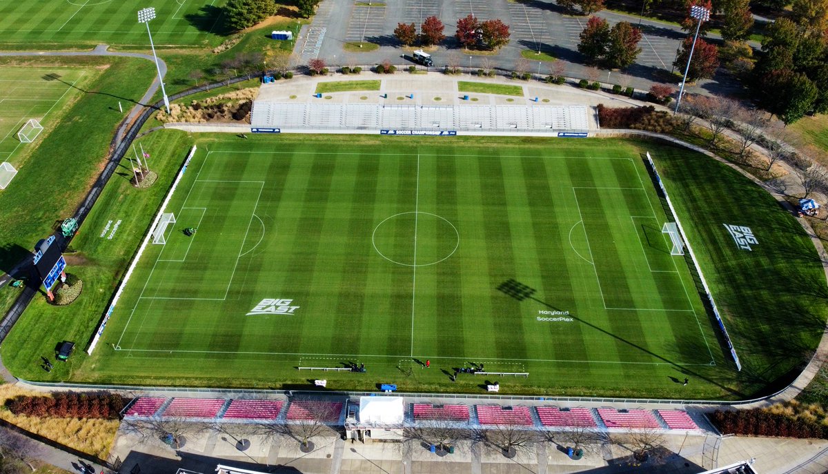MDSoccerPlexGEM's tweet photo. Finishing touches before 2nites @BIGEAST ⚽️ Semi-finals. Hendricks Field @ @MDSoccerPlex matches 101 &amp; 102 of 2023 (on field event 179)

@Tahoma31Bermuda holding green as @MtnView_Seeds &amp; @BarenbrugUSA Ryegrass comes up through 

#GrowGrassGrow @MarylandSports https://t.co/ajDHEUPFay