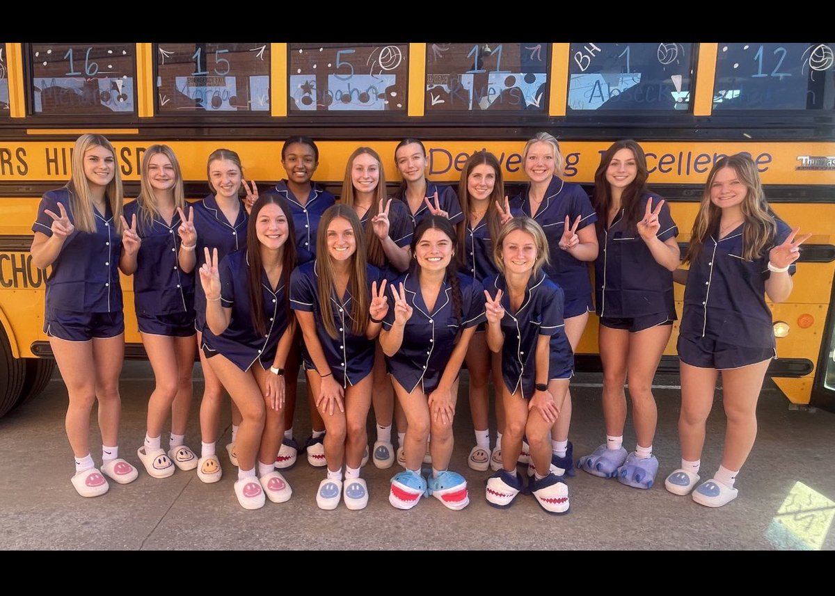 Round 2 ☑️☑️
Round 3-Here we come!!!! 🦅💙🏐