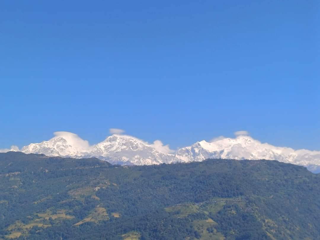 TravelsAlchemy's tweet photo. Good morning world from the Himalayas 🙏🙏 https://t.co/tvjT5VY8PH