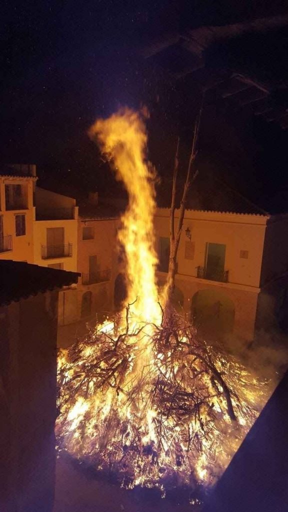 Xamuel28's tweet photo. Buenos días #Castelseras 
Comarca: Bajo Aragón
Habitantes: 793
Gentilicio: castelserano, -a
Más Info: https://t.co/6LtOBHD0X3 https://t.co/E81UUKcKZE