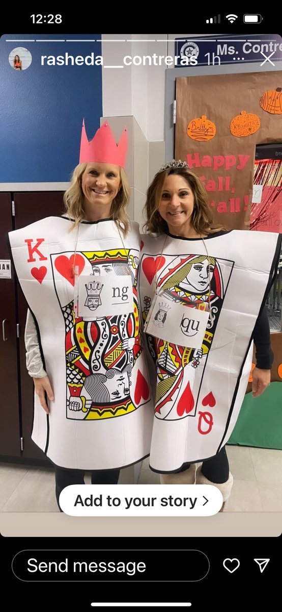 NisdSSDept's tweet photo. Dyslexia specialists on Halloween as characters from our keyword and sound decks! #untileveryonecanread https://t.co/AsnSHRRet7
