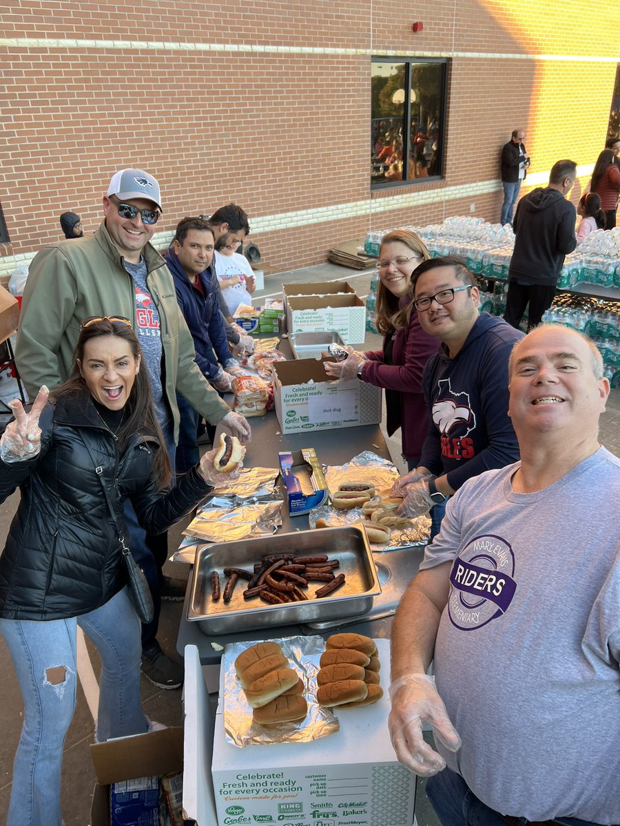 Evans Riders tweet media