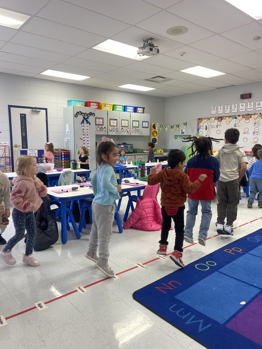 Great visit to <a href="/WilsonElementa3/">Wilson Elementary</a> today to see <a href="/kristilevi25933/">kristilevi</a> !  Fine motor, math, gross motor, writing, STEM and more happening in VPK!  Always a sweet time at Wilson!