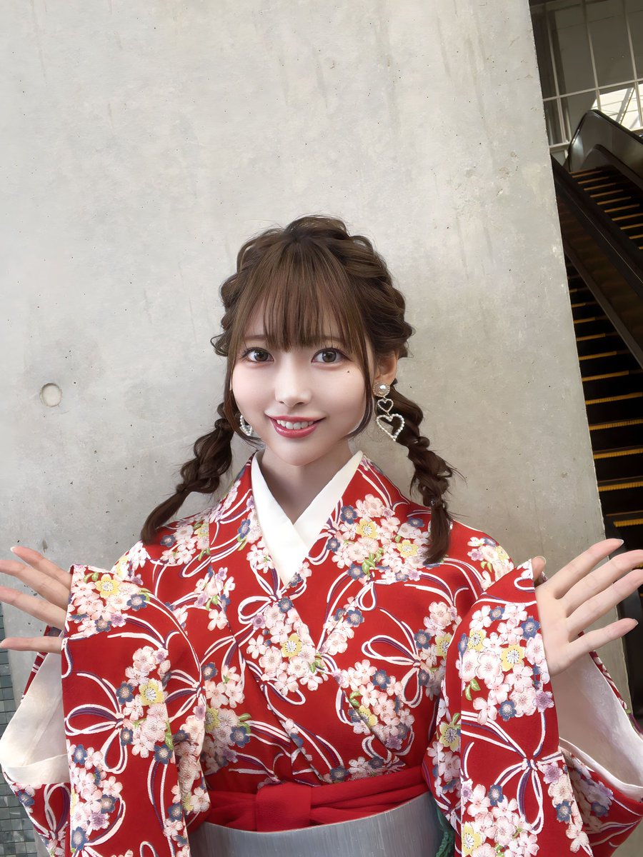 AYA_MIZUNO06's tweet photo. 速報!!!マーメイドフェスタ!!
WASOMIさまの可愛い着物👘❤️
出番は14時からです~🧜♀️✨🤍
#WASOMI https://t.co/bA06EdKTTC