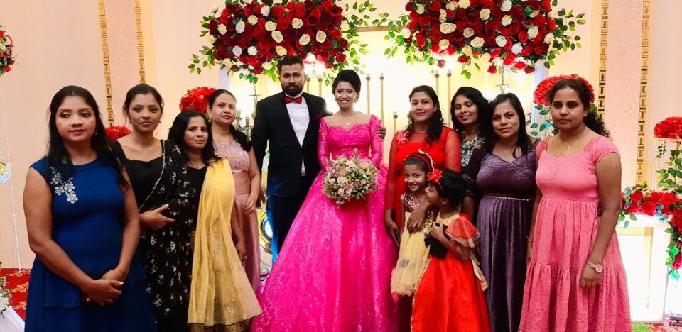 rajivdayarathne's tweet photo. At last i found girl that loved me much #MyWedding #Clicks #Glamora #Ampara 🔆🥤🍷🎁🍻 https://t.co/oPj2v0RTDg