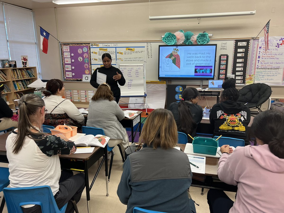 Jasmine Curry tweet media