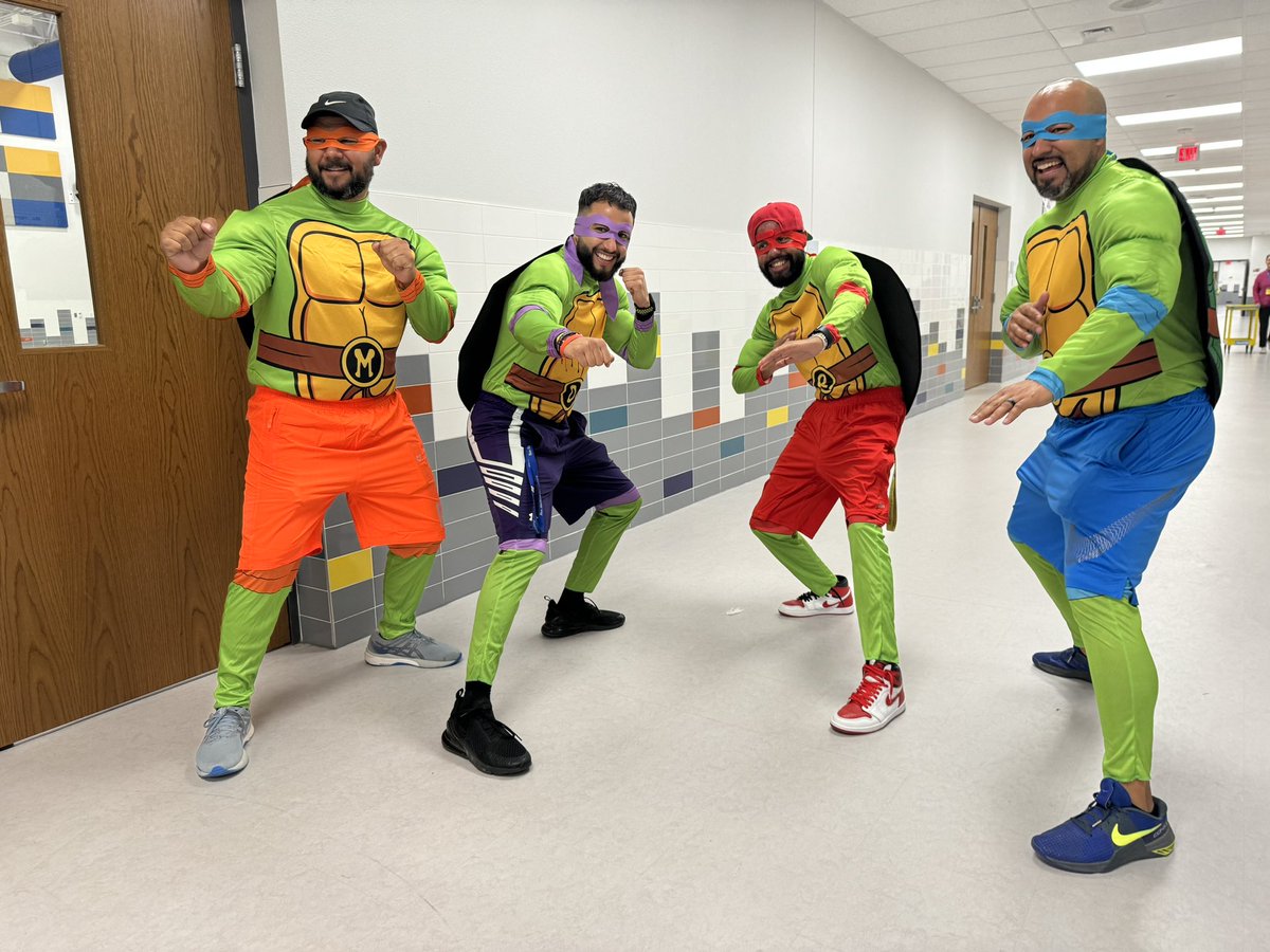 Coaches dress as TMNT!!! @Coach_C_11_BNES @jlvalles_BNES @BNarbuth_ES