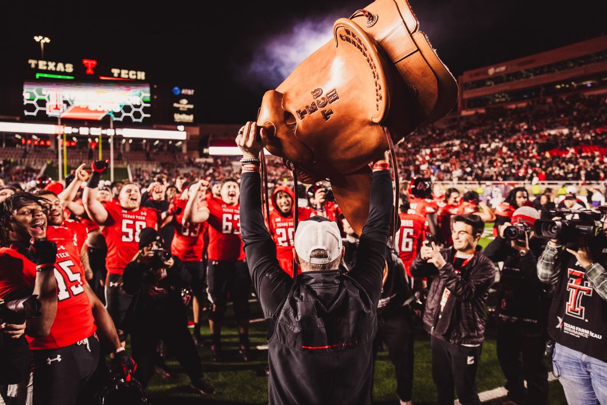 The Saddle’s back in West Texas! 

#WreckEm