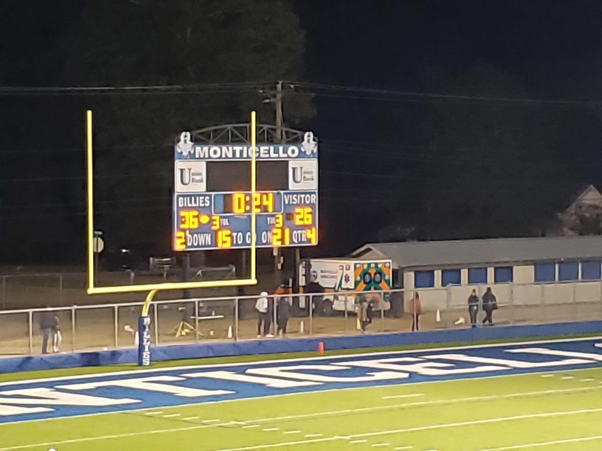 ConnerEwell's tweet photo. Another one down
Monticello 36
Crossett 26
Go Billies
@ArSportsNet @LyonHBC @CoachPruitt_UAM @RRainwater1037 @PrepRedzoneAR https://t.co/x30vqxE1sp