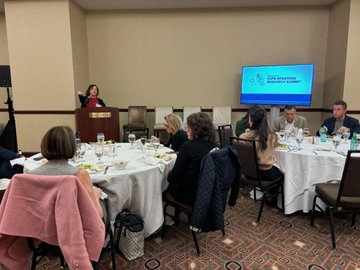 It’s time for the fifth annual #EGFRSummit, in partnership with @EGFRResisters 🎉 We’re kicking off with a message from the @EGFRResisters and a panel discussion over dinner, Lost in Translation: Patient and Clinician Communication in the Era of Precision Medicine. Patients Jill…