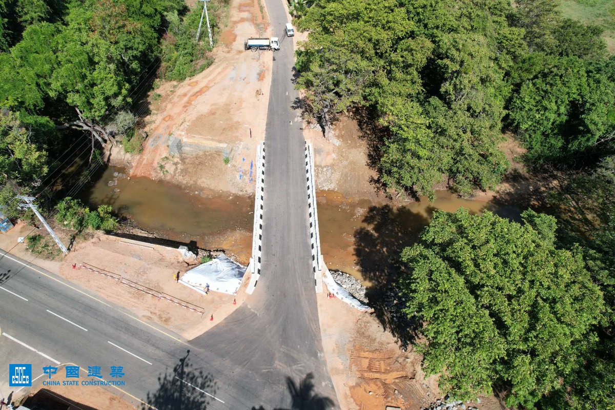 CscecSlk's tweet image. Recently, the main concrete bridge in Aththanakadawala village, located in Kanduruwawa, Polonnaruwa, and part of the Southern Access Road of the 27.7km North Central Province Canal Project by #CSCEC Sri Lanka, was successfully completed and opened to traffic.
 #CSCECinAction