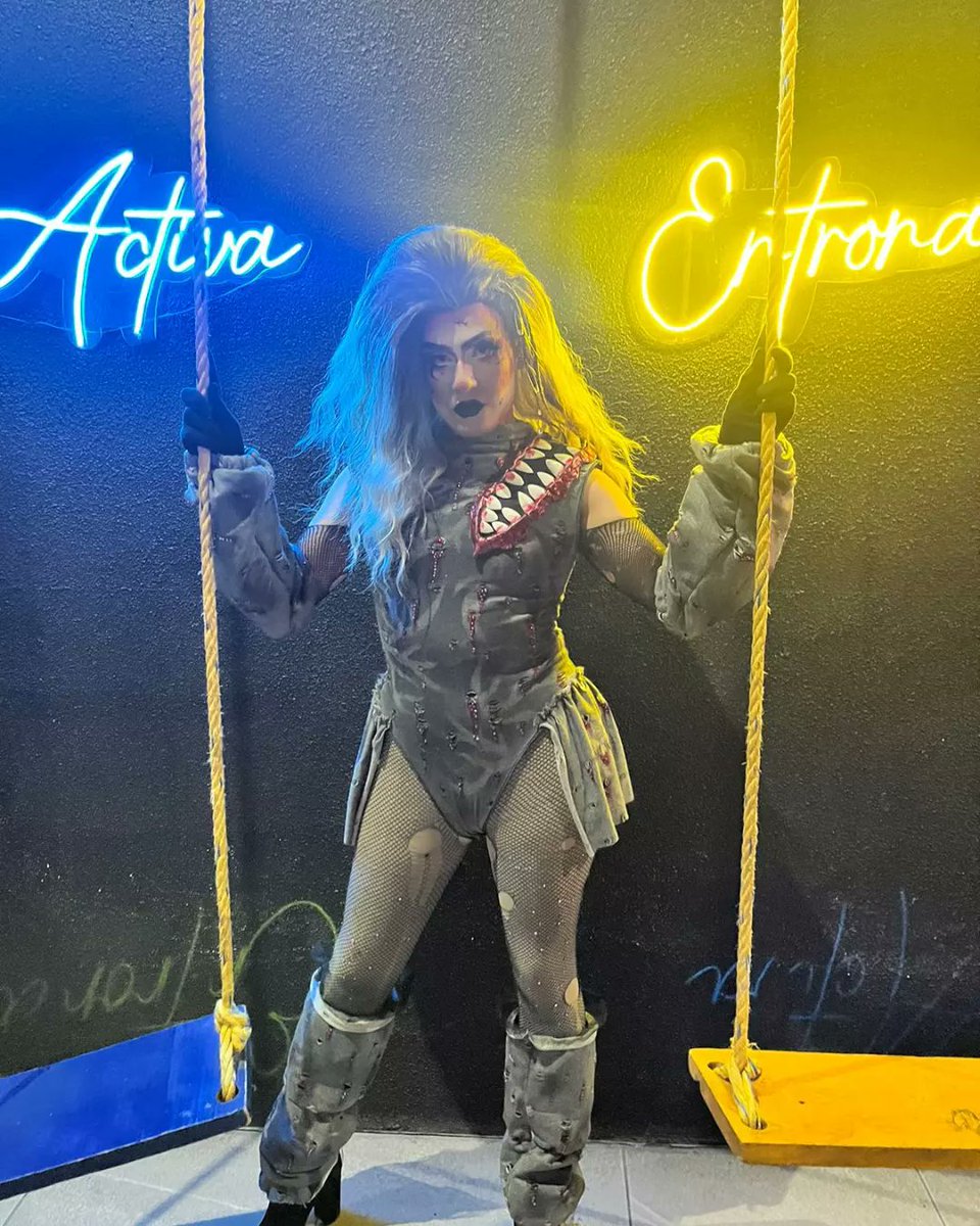 Alexandra_RexXx's tweet photo. De la oscuridad salimos está noche!!!
#drag #queen #dragqueen #dragmx #dragrace #lamasdraga #dragking https://t.co/5trvOvBnAD