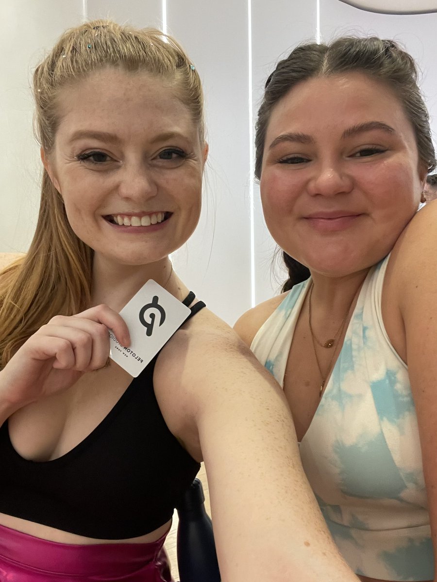 HannahKathryne's tweet image. The best #1989TaylorsVersion ride #HowIShakeItOff #ANightmareDressedLike @taylornation13 @onepeloton