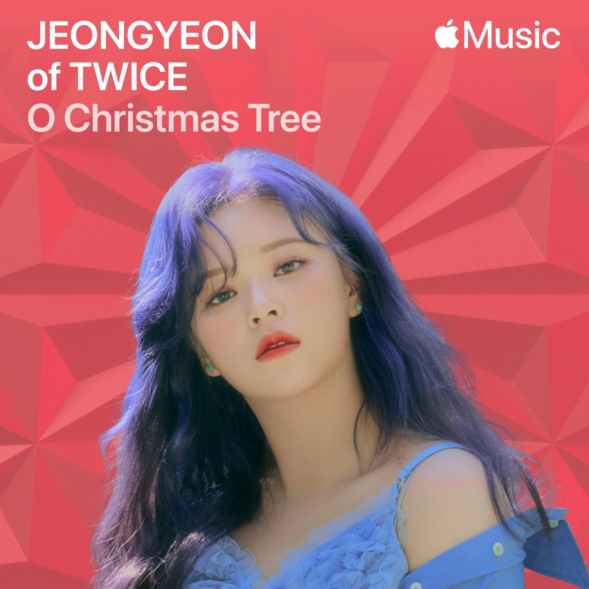 TWICE_Charts's tweet photo. JEONGYEON's "O Christmas Tree" ties with "SET ME FREE" (21) and is now @JYPETWICE's second song with most #1's on iTunes in 2023! 💚🐶 https://t.co/1OKEywm0nM