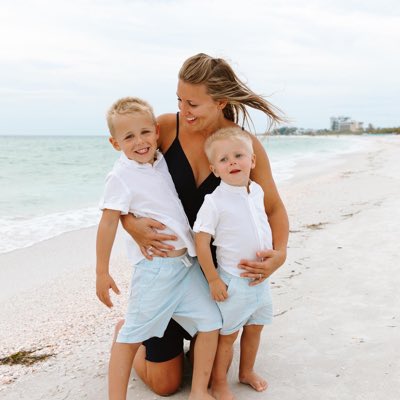 KaylaOKeefe's tweet photo. #NewProfilePic https://t.co/ASfuIHVSqY
