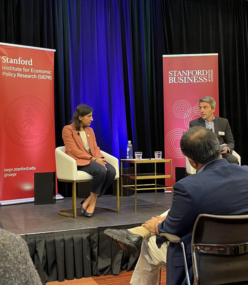 Very much enjoyed the conversation with Lina Khan, Chair of the Federal Trade Commission, led by @markduggan_econ on 'Is Antitrust Policy Good for Innovation?' A great event organized by @SIEPR and @StanfordGSB More info here: siepr.stanford.edu/events/lina-kh…