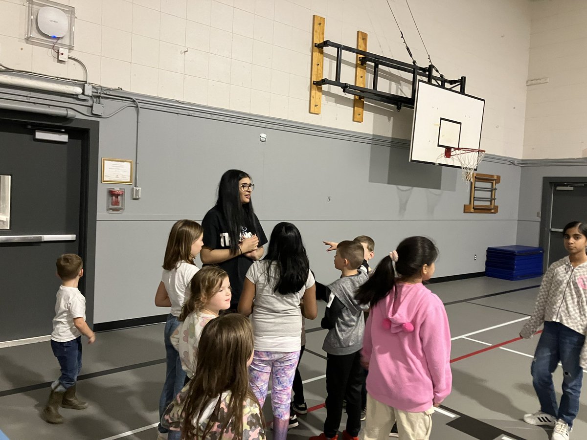 Semá:th Elementary tweet media