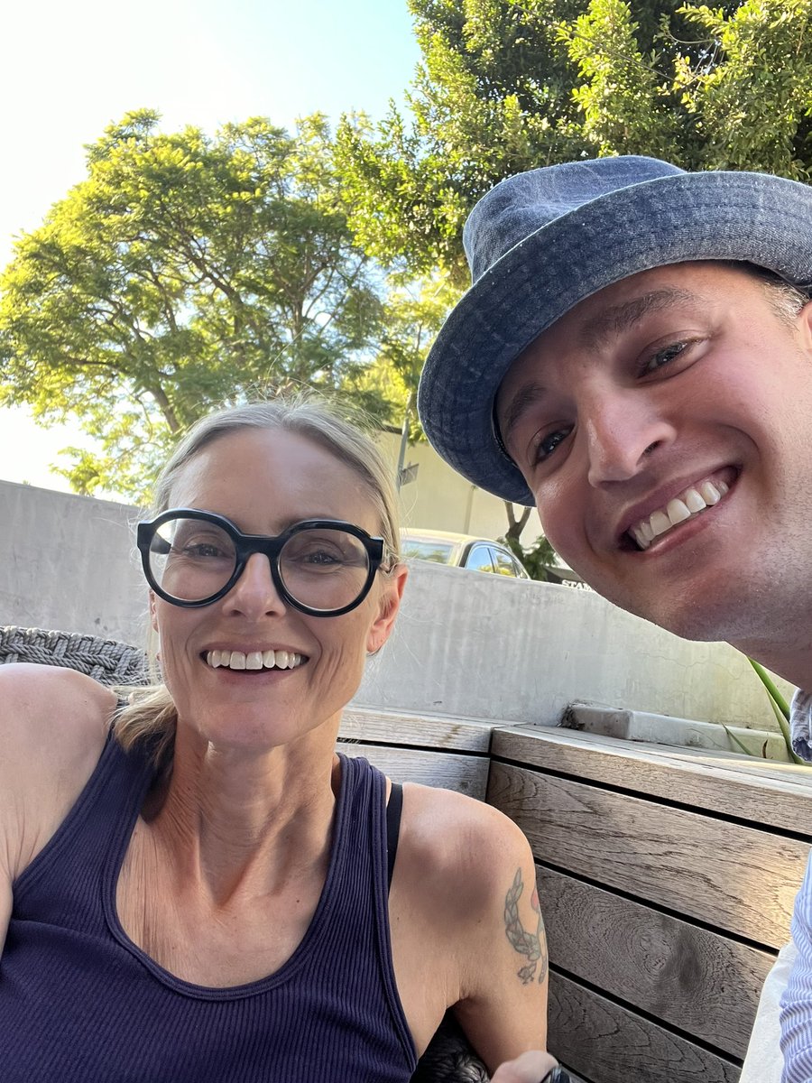 Brad 🌴 tweet media