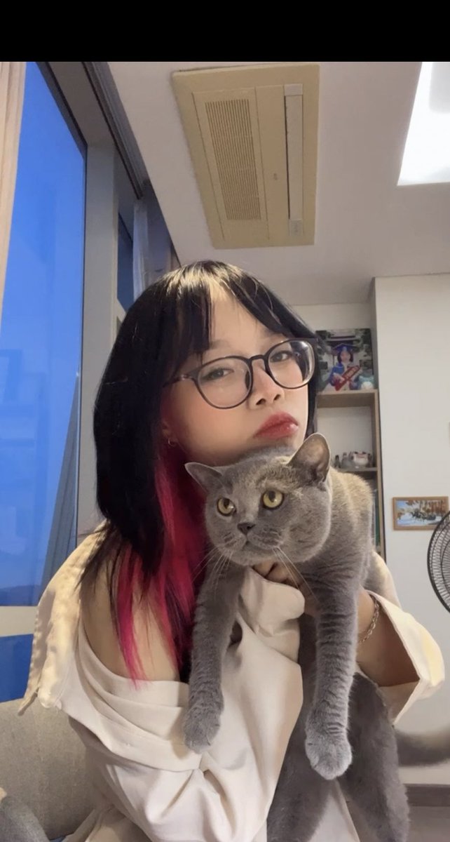 minicat275's tweet photo. Cuối tuần dắt meow😼 đi bắt 🦊 thui nào các bác ơi 🤣🤣
#Thingstaketime https://t.co/ZWL2MbFFM9