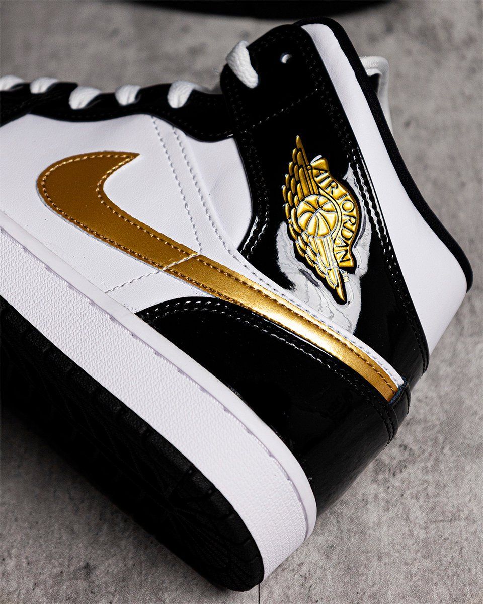Jordan 1 mid patent black white shop gold gs