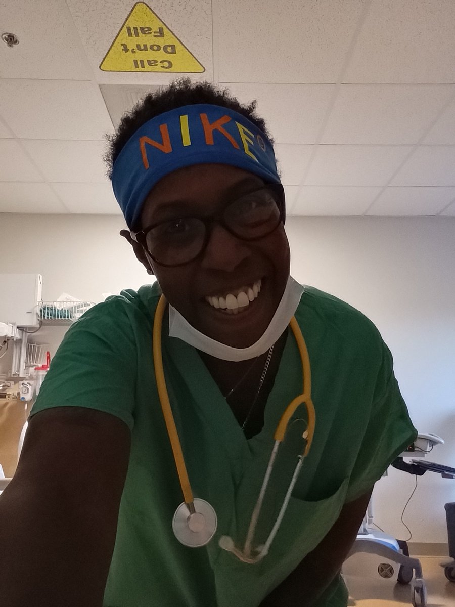 JaywhiteJ's tweet photo. Happy Halloween 👻🎃🧌☠️🍬🍭🍫 From Dr. Feel Good https://t.co/Hf32VLO0CC