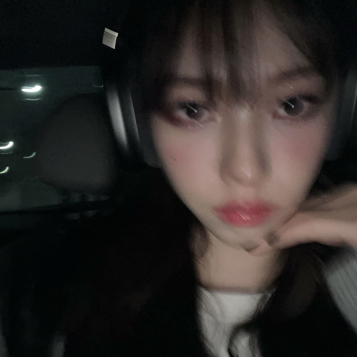 sien ✶ semi-ia era tweet media
