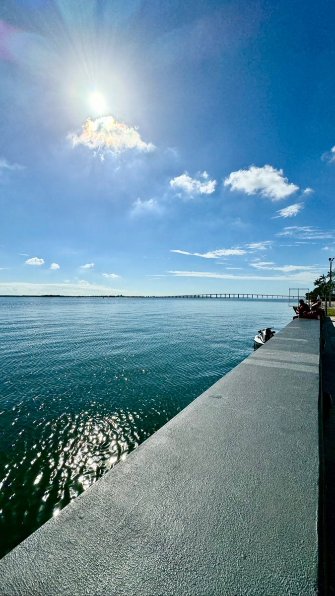 Hector Torres tweet media