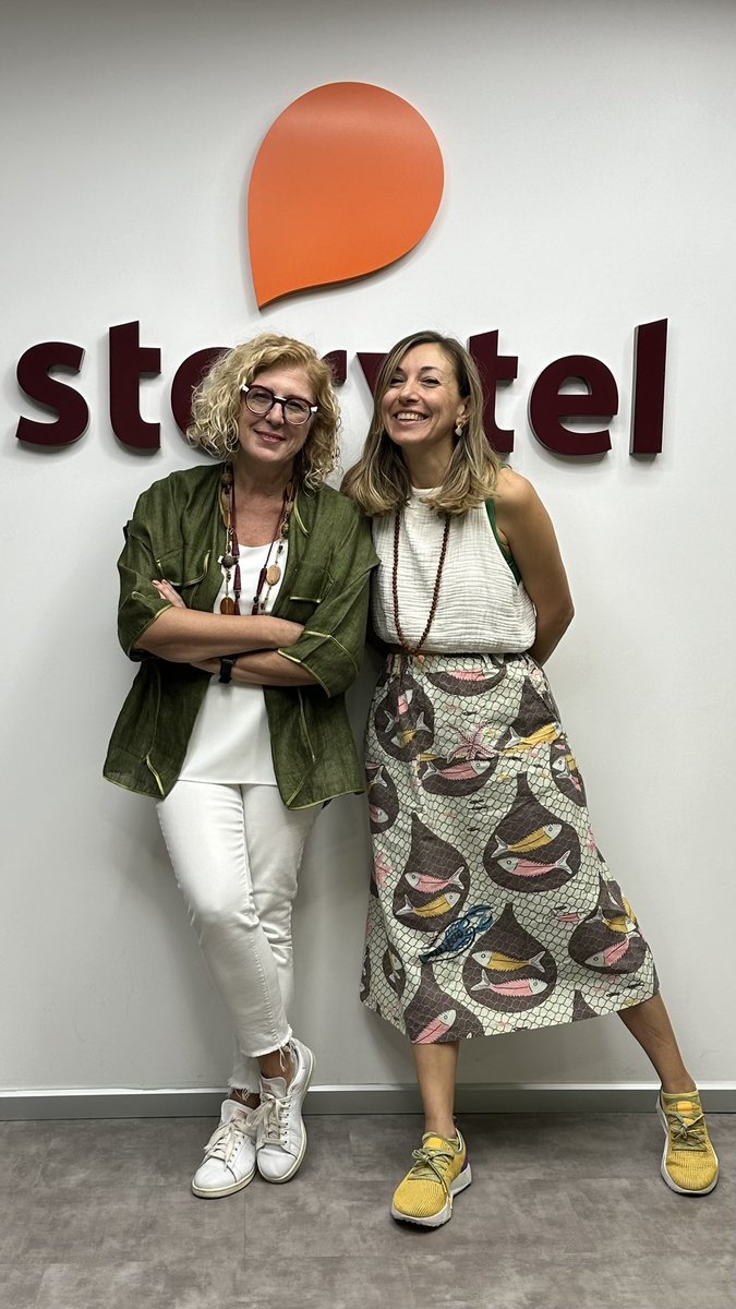 Kent Oyuncuları'ndan bugüne tiyatrolardan seslendirmeye, yayıncılıktan yazarlığa pek çok konuda derin derin konuştuk. Nasıl Olunur'un yeni bölümünde konuğum Deniz Yüce Başarır <a href="/denizybasarir/">Deniz Yuce Basarir</a> youtu.be/dT1DfXr2qqg?si… dinleyiniz