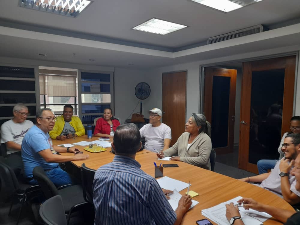 Reunión del Comité Operativo Regional de Caracas.
Evaluación y planificación del trabajo del partido. Continuando la Ruta Electoral para ganar las Elecciones del 2024 

<a href="/Pr1meroJusticia/">Primero Justicia</a>
