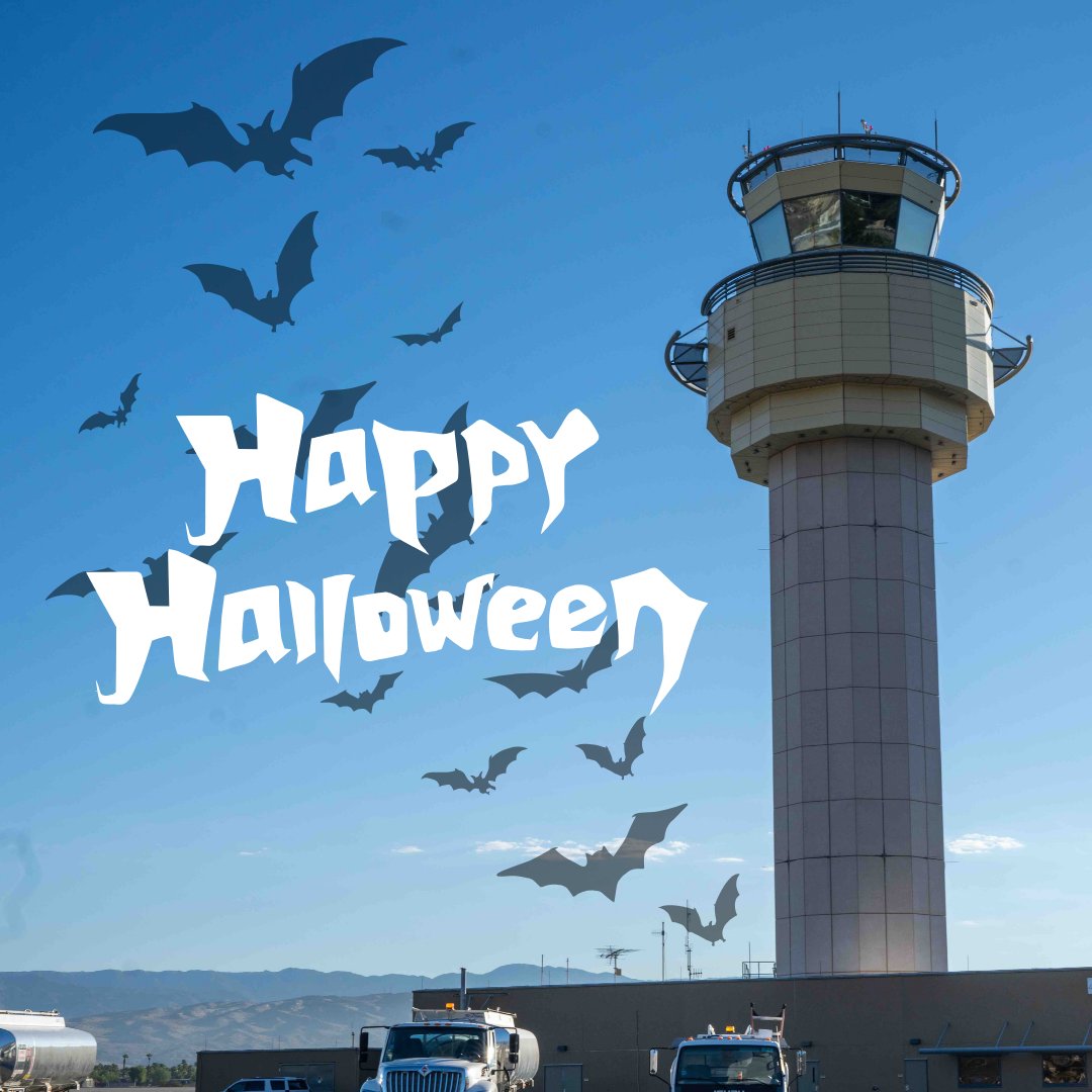 Happy Halloween from PSP! 🎃 We hope all our travelers had a safe and spooktacular day! 👻 #FlyPSP #TowerTuesday