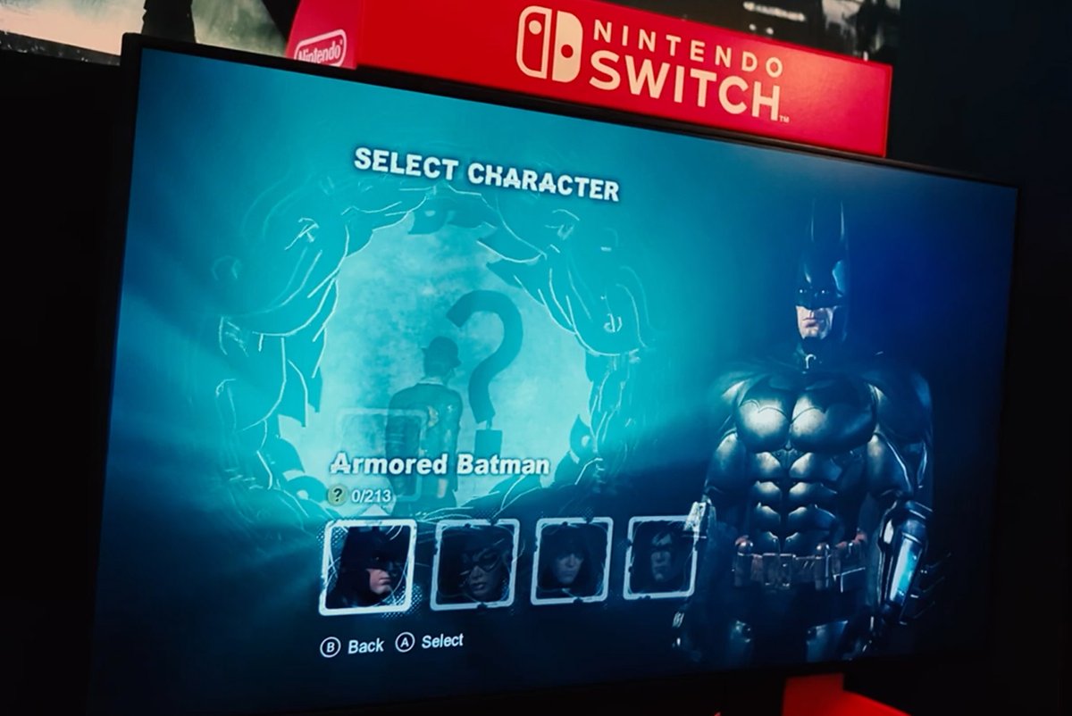 Batman: Arkham City - Nintendo Switch Gameplay [Armored Batsuit] 