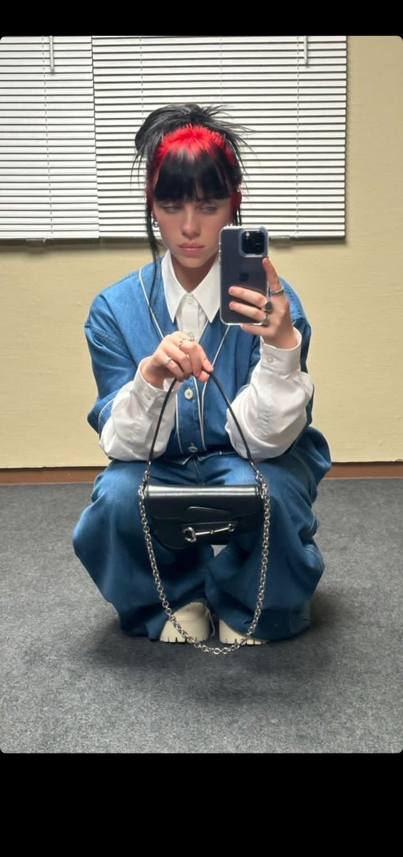 theonebil's tweet image. a bolsinha cara que coisa mais fofinha