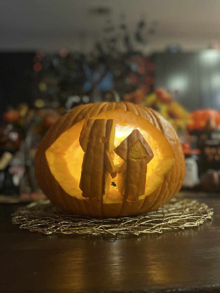 LandonGimenez's tweet photo. Y’all know my Little Nightmares obsession always takes over during spooky season. Can’t wait for the new game. 😭💜👁 https://t.co/UEN3cQRlch
