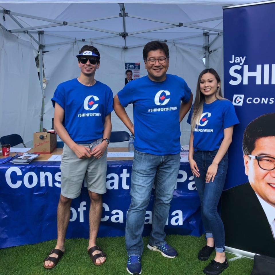 jayshin2019's tweet photo. I’m running to become the Conservative Party of Canada's candidate for my home riding of #VancouverQuadra. Together, let's reign in spending, give people back control of their lives, and bring back the promise of a bright future https://t.co/T7NENgPIWH https://t.co/m6AWHrRUnY