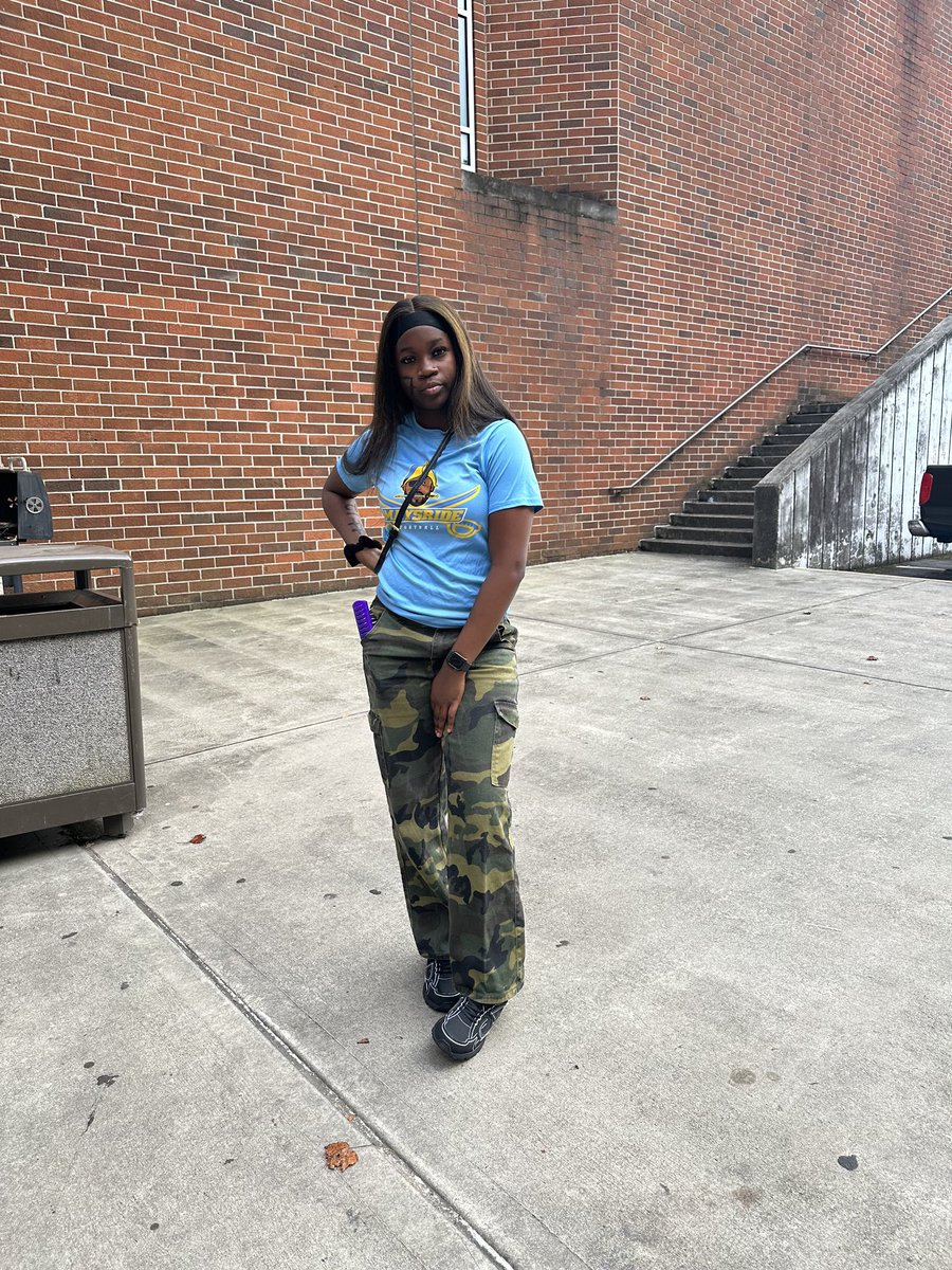 SENIOR WEEK 🩵💛This is our early graduate …
(Alaysia Moffitt this is my  First season being a trainer When I graduate High School i want to attend FAMU on a ROTC or Academic Scholarship majoring in Pre Med &amp; enlisting into the U.S. Army Reserve.)