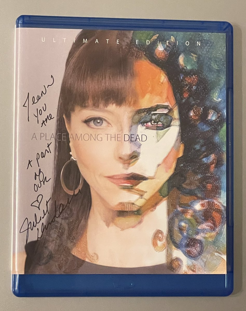 jeanbugc's tweet photo. Always a pleasure and joy to see @julietlandau and @DeverillW! At @halcon_scificon this past weekend, I attended a screening of their film, A PLACE AMONG THE DEAD. Powerful story and message! Get your copy- https://t.co/z4chNhj2Sc #APATD #narcissisticabuse https://t.co/Z0n7taPQil