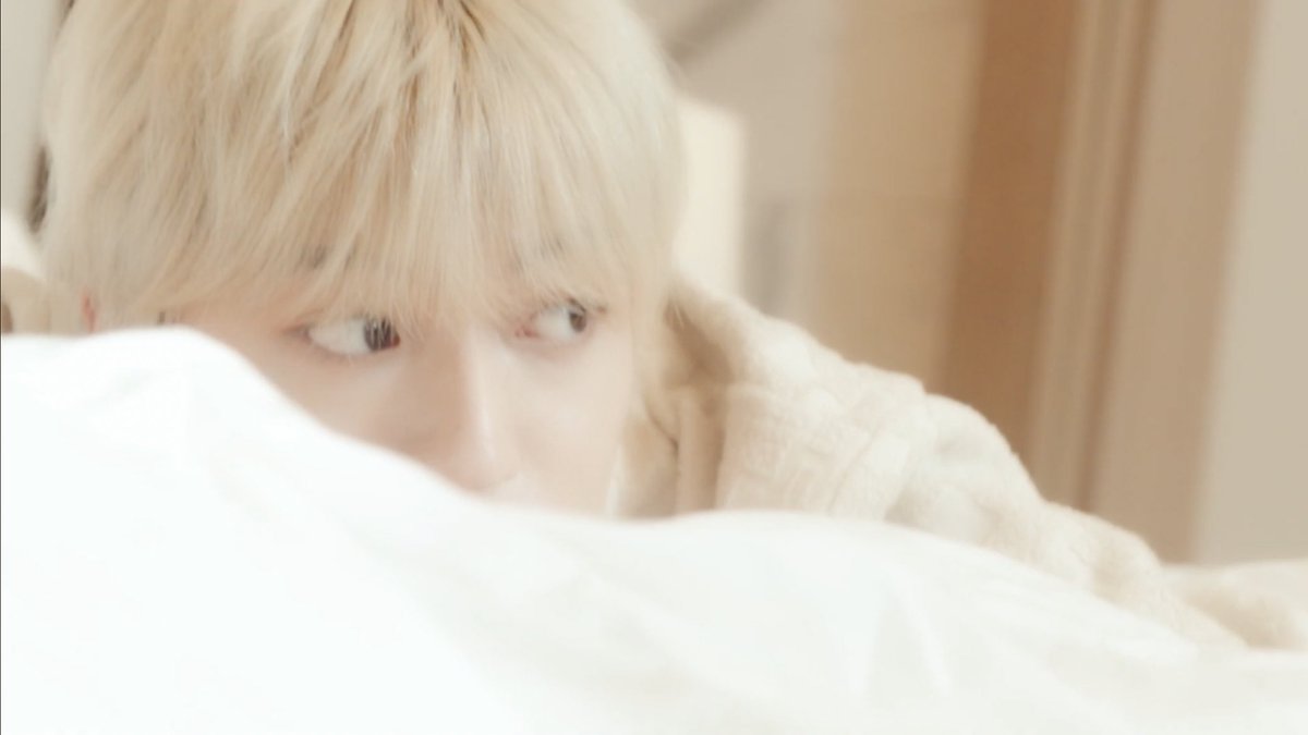 hrlvday's tweet photo. 소리질름 https://t.co/opW4IIyuyV