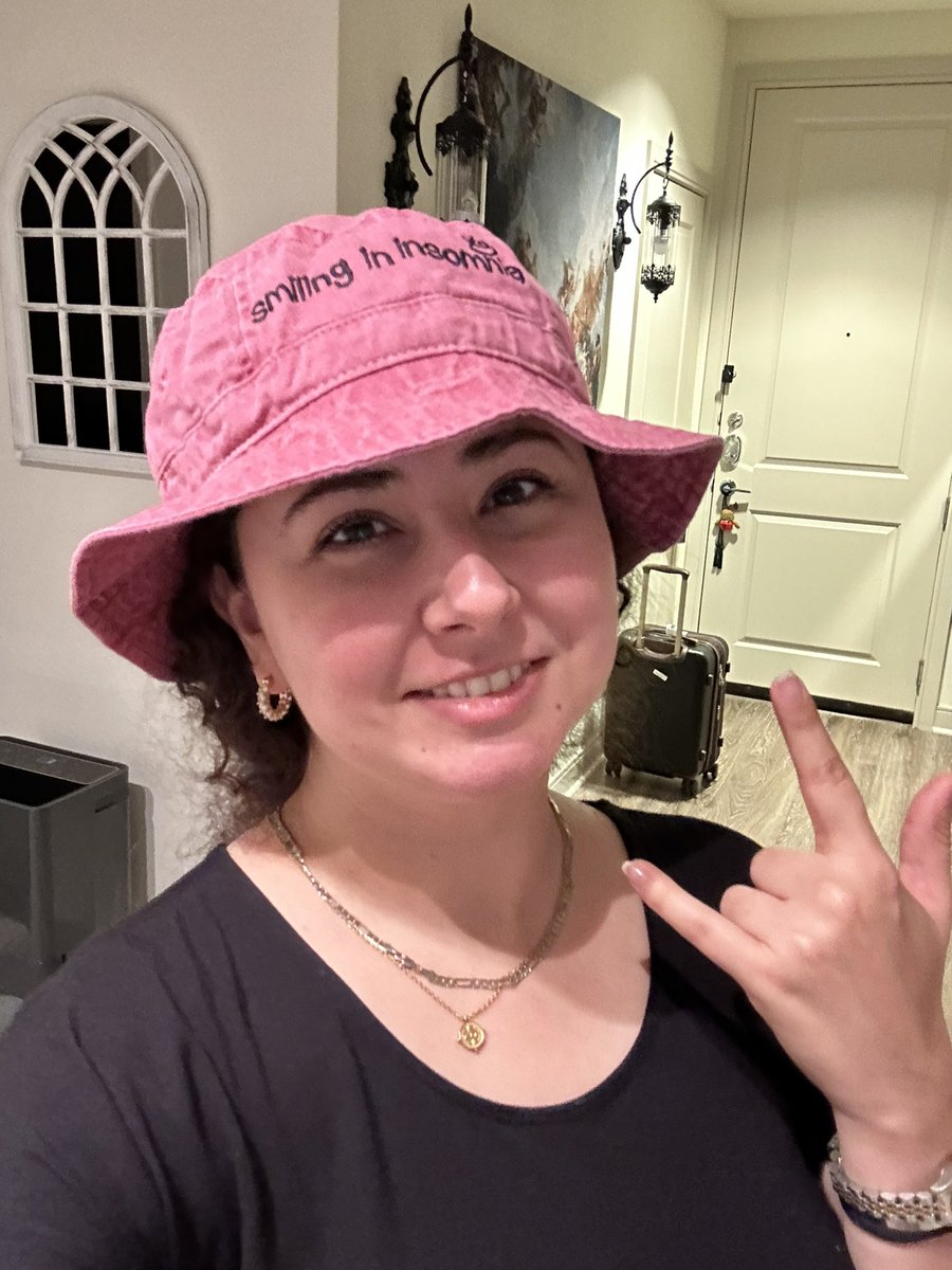 JesusFlipFlopp's tweet photo. Me getting back home from a long flight 😭 and surprised with finally getting my @eaJPark #SmilingInInsomnia Merch! Happy Halloween to me! 🎃 https://t.co/giHvzdkQaN