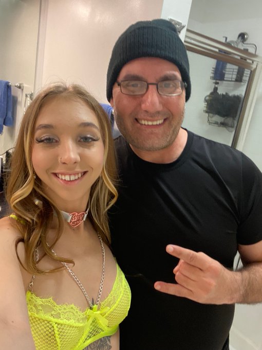 Great shoot with Breezy Bri. Video coming soon  Check her out at https://t.co/YA5rrrC5pI https://t.c