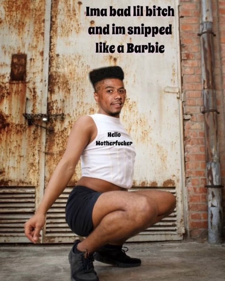 Queenmo22's tweet photo. @bluefacebleedem Miami ready🤣 https://t.co/cJZ1FPbZQw