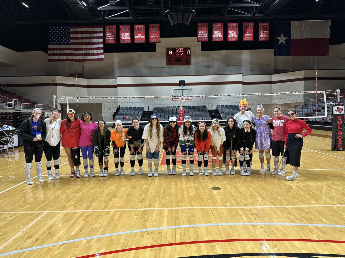Happy Halloween from Sul Ross Volleyball! 🎃👻