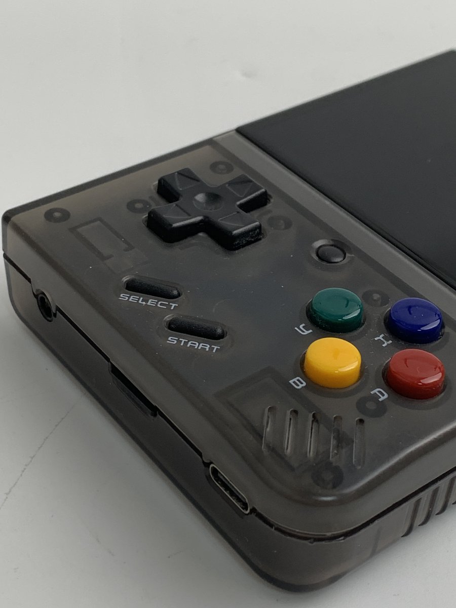 LITNXTCREATOR's tweet photo. Transparent Black Is So So Elegant!!!🖤🖤
#transparentbalck #black #miyoo #miyoomini #miyoominiplus #kirby #kirbygames #retro #retrotrip https://t.co/tciK4l1oao