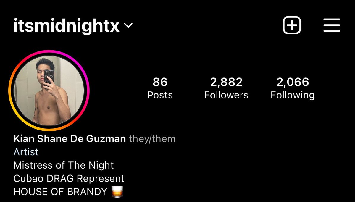 hi hello follow nyo naman ako sa ig 👉🏻👈🏻 edi wag! @itsmidnightx