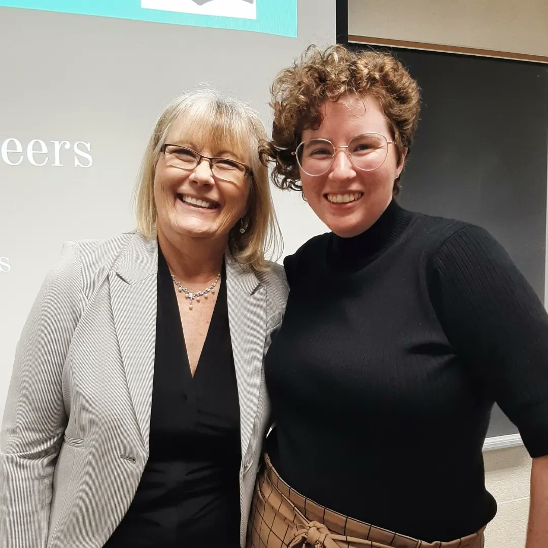 I love it when alumni visit &amp; teach the publishing stuff they know &amp; do in their work lives. Thanks 2019 ProWrite grad <a href="/authorjjhanna/">J. J. Hanna 📕 Suspense Author</a> Jori Hanna for visiting my classes &amp; sharing your social media &amp; publishing expertise! #tayloru